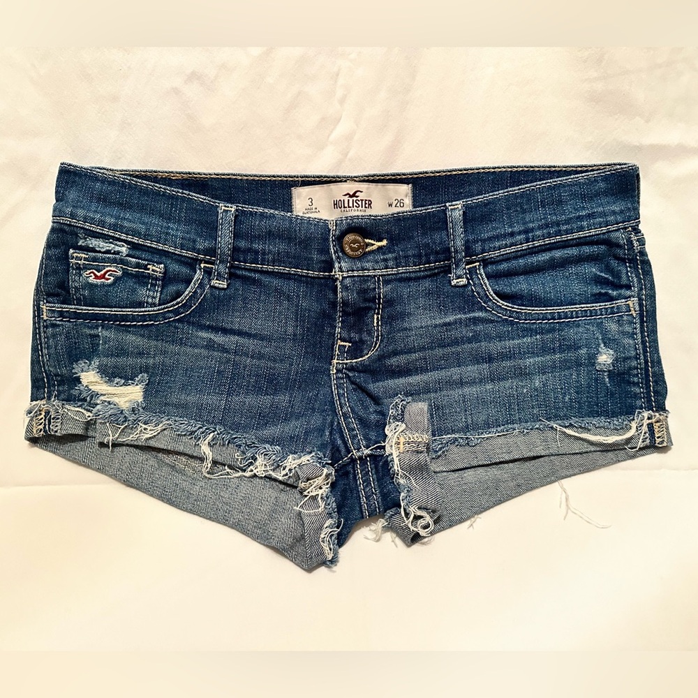 Hollister Y2K Cuffed Mid Rise Jean Shorts